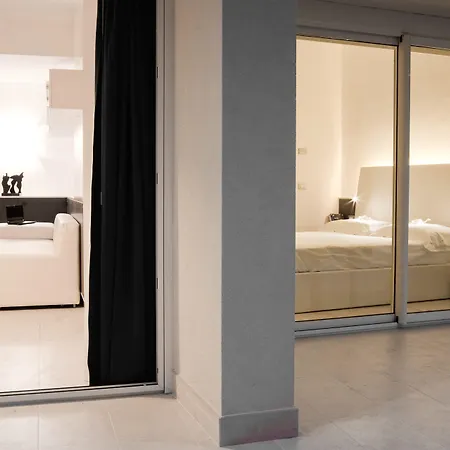 Lungotevere 4* Roma