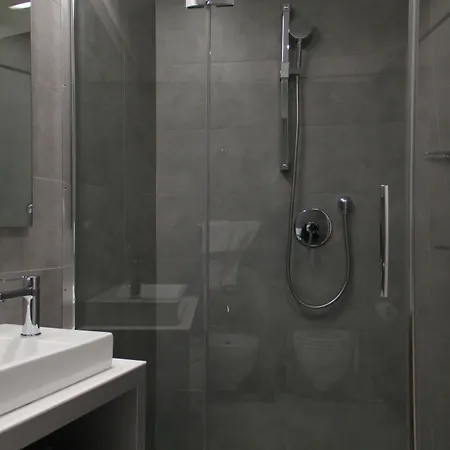 Lungotevere Apart Otel 4*