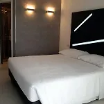 Lungotevere 4* Róma
