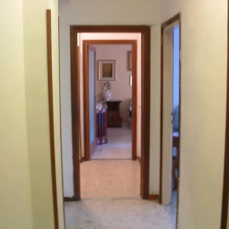 Lungotevere Hotel apartamentowy