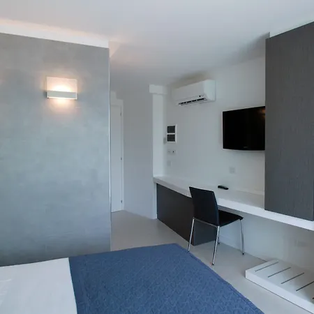 Lungotevere 4* Rom