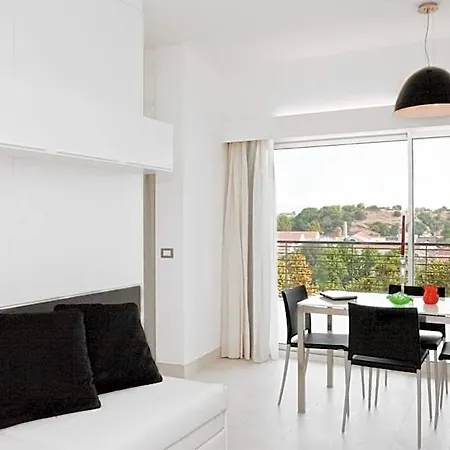Lungotevere Apart Otel Roma