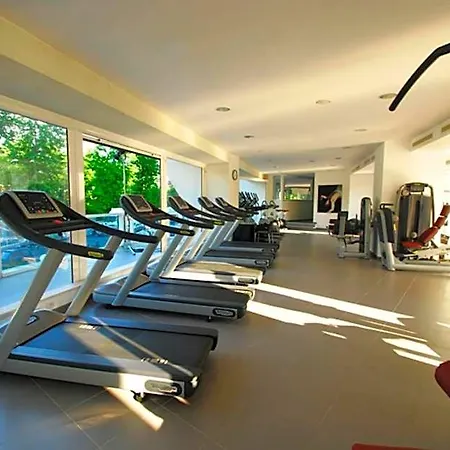 Lungotevere Apart Otel 4*