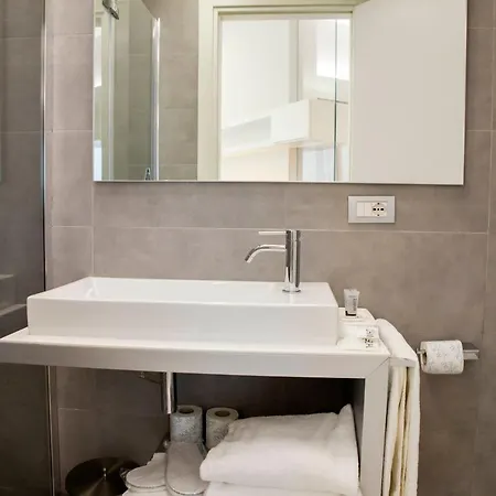 Hotel apartamentowy Lungotevere Rzym