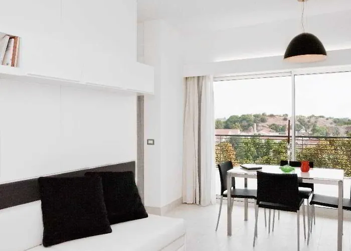 Lungotevere Hotel apartamentowy